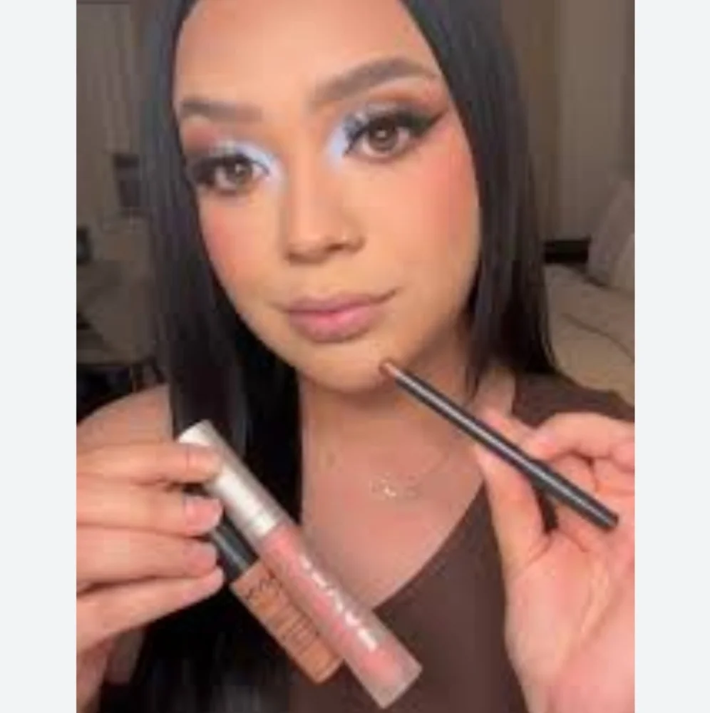 ❇️CATCHING RAYS Buxom Full-On Plumping Matte Lip Polish NWT